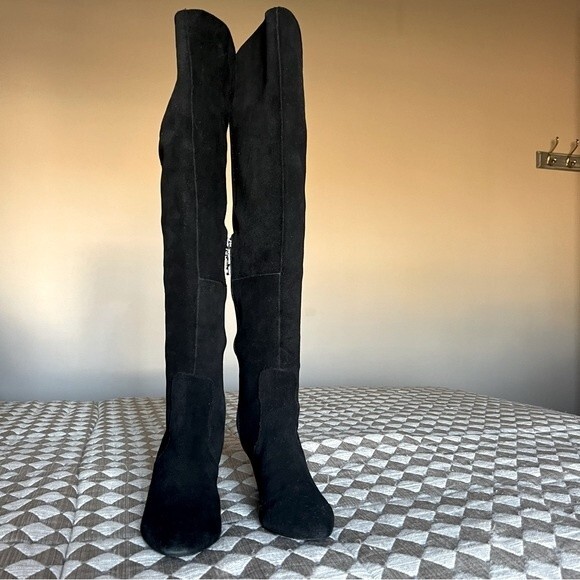 Charles by Charles David Black Suede Wedge Heeled Boots Women’s Size 7 - Picture 7 of 16